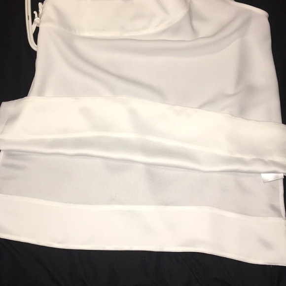 Banana Republic white cold shoulder blouse *S - Picture 3 of 7